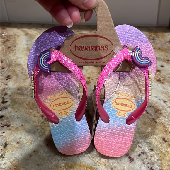 Havaianas Other - Havaianas Pink and Purple Flip Flops with Textured Sole size 9C 23-24 New